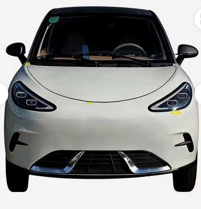Little Cloud New Energy 03 – Најпродаваното напредно возило на нова енергија од ZheXing со домет <100 km, батерија од 50-70 kWh и мотор од 50 kW - Image 3